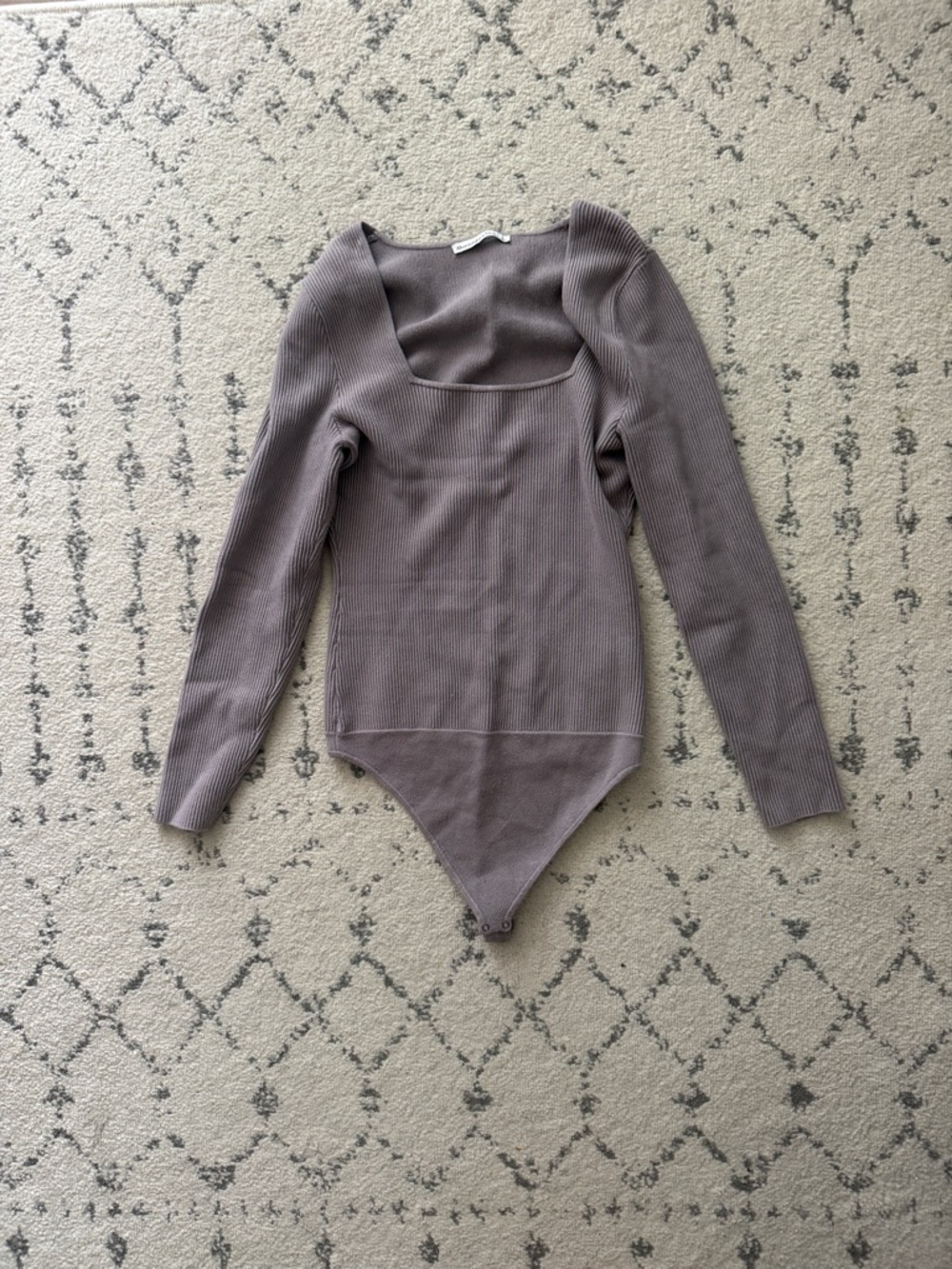 Abercrombie & Fitch Ribbed Square-Neck Long Sleeve Bodysuit - Taupe Gray